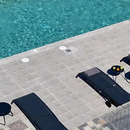 Topos Luxury Heraion Loutráki