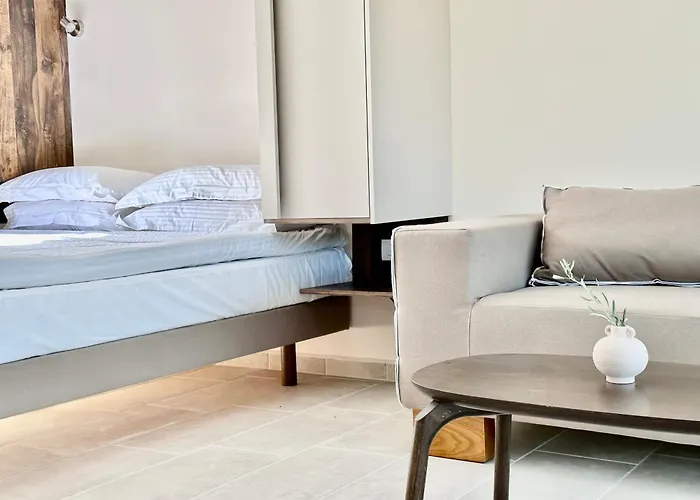 Topos Luxury Heraion Aparthotel 4*
