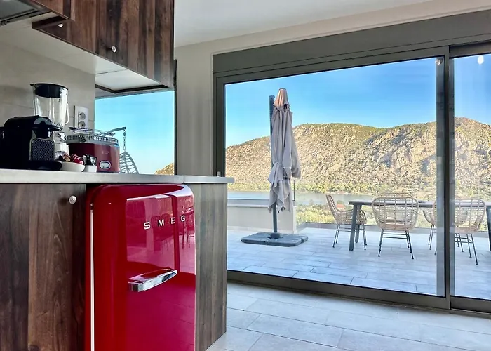 Topos Luxury Heraion شقة فندقية
