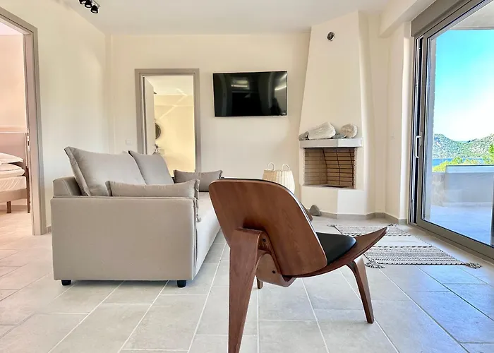 شقة فندقية Topos Luxury Heraion 4*